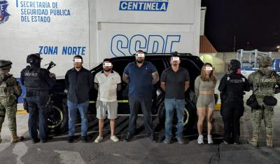 NO QUIEREN CHAMBEAR, CAEN 5 Y RESCATAN A 15 MIGRANTES EN JU&Aacute;REZ.